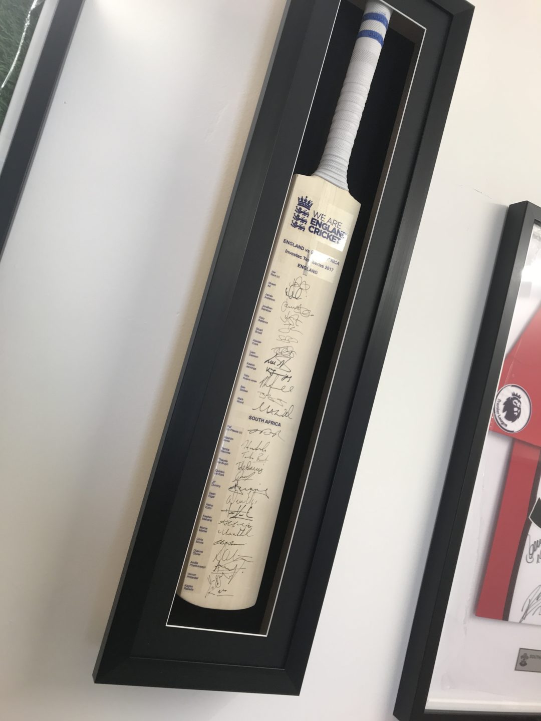 Full Size Cricket Bat Framing The Shirt Framing Service