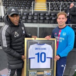 Emile Smith Rowe signed arsenal shirt